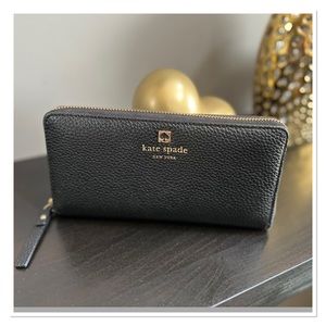 KATE SPADE  Black Leather Continental Wallet